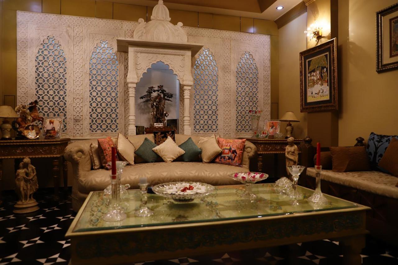 Aura Homestay Royal Villa Jaipur Exteriör bild
