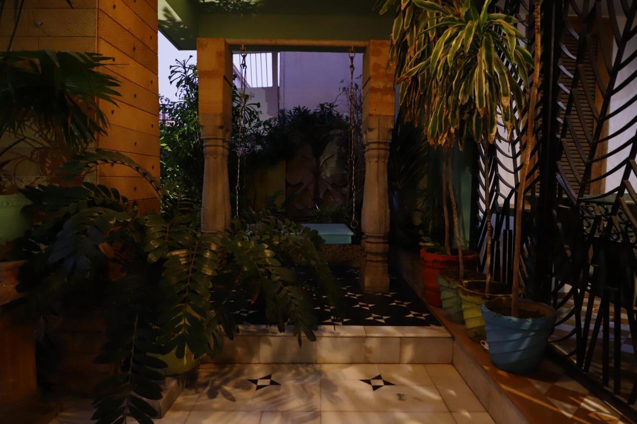 Aura Homestay Royal Villa Jaipur Exteriör bild