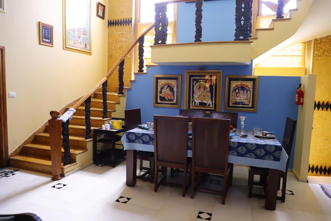 Aura Homestay Royal Villa Jaipur Exteriör bild